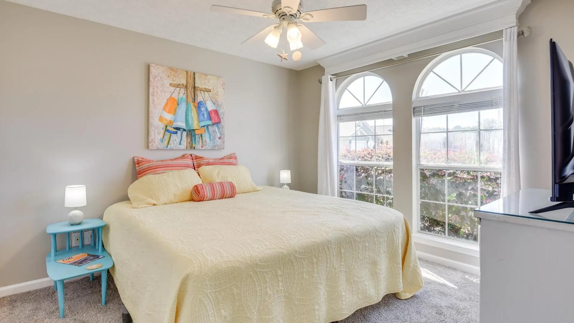 1 Mi To Shore Home With Patio In Panama City Beach